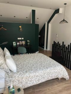 Sylina Spa avec Jacuzzi Privé - Villeblevin - 9