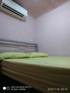 Nora Damin Homestay Kampong Jalan Kebun - Kampong Lombong - 1