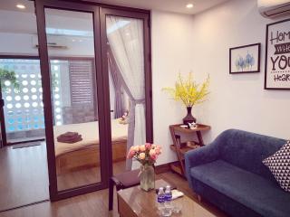 70sqm private Balcony, kitchen, living room 31 - 1