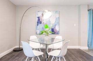 ENTIRE 2 BEDROOM APARTMENT UPTOWN WATERLOO - e2 - Waterloo - 3