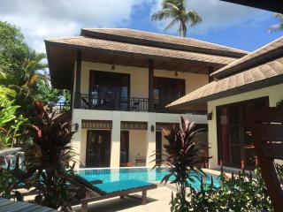 Large 4 bed villa short walk to Maenam beach - 0