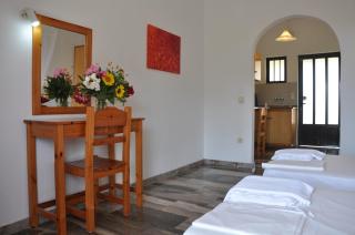 Honigtal Farmland - Agios Georgios Pagon - 8