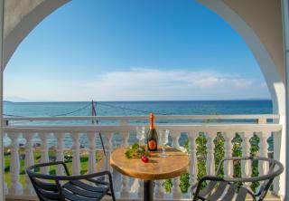 Agoulos Beach Hotel - Argassi - 1