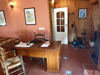 Amplia y luminosa buhardilla & total independencia - 8