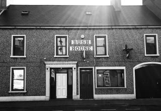 Bush House Accommodation - The Courthouse Apartment - Bushmills - 1
