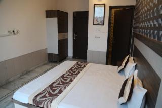 Time Square Guest House - Jalandhar - 5