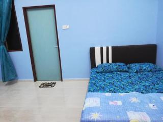 HOMESTAY DAMAI YUSMILA - Kuala Terengganu - 4