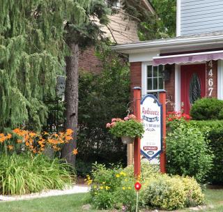 Ambiance By The Falls B&B - Niagara Falls - 6