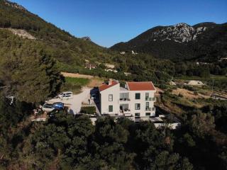 Vila Skrivena - Žuljana - 0