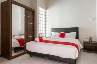 RedDoorz @ Soekarno Hatta Indah - Malang - 0
