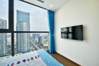 LUXURY APARTMENT VINHOMES SKYLAKE 5min to KEANGNAM - 1
