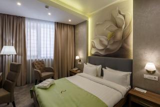 Renion Hills Hotel - 8