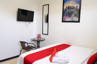 RedDoorz near Setrasari Mall 4 - Bandung - 2