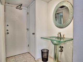 440 West Condos 1508S Walk to the Beach 555 - Clearwater Beach - 7