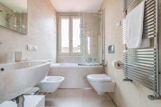 Carmini Canal View and balcony with Lift - Venice - 1