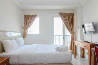 Compact Studio Signature Park Grande Apartment MT. Haryono By Travelio - 6