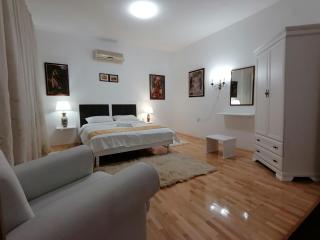 Apartments M- Center - 2