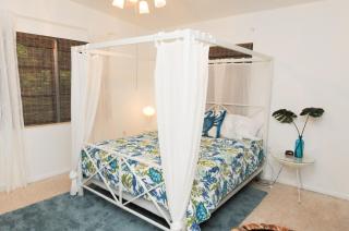 Fantastic Island House 1 mile to the beach with heated pool - 1