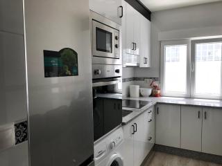 RESIDENCIA COMPOSTELA 2 - 8
