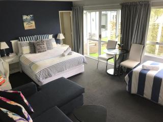 Sandy Feet Accommodation - Christchurch - 2