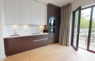 White Pearl Apartment 4.03 - 6
