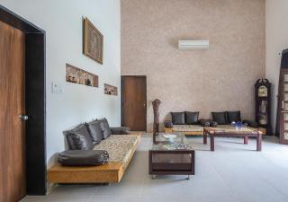 Wild Orchid by StayVista, 2 BHK villa with a swimming pool, spacious lawn & a gazebo for a perfect getaway - Udaipur - 2