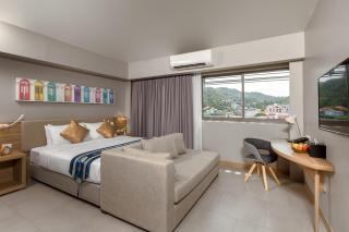 Journeyhub Phuket Patong - 1