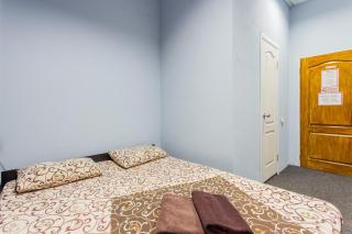 Mini Hotel near Arena City - Kiev - 4