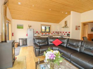 Chale Farm Lodge - 3