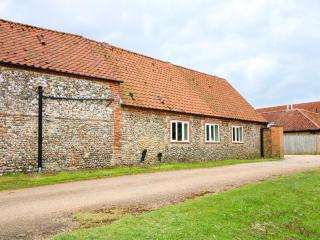 Far Barn - 9