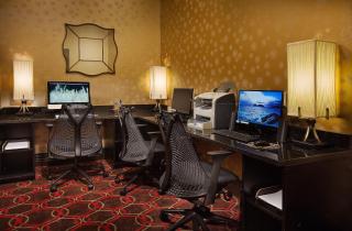 Best Western Plus The Charles Hotel - St. Charles - 6