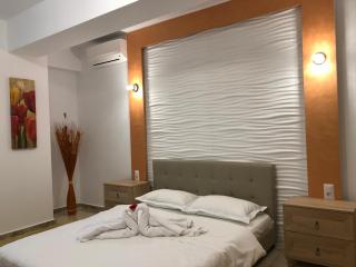 Mamaia Sea Side 3 - 4