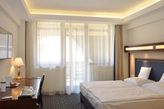 Centrum Hotel - Debrecen - 5
