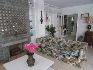 Apart.con piscina en Sitges zona residencial - Sitges - 3