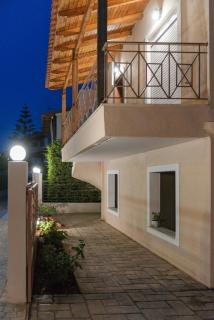 Artemissoula near airport - 7