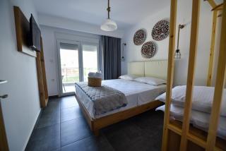 Lamda Deluxe Apartments - 2