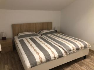 Ideal Holiday Apartment 1 - Tribunj - 9
