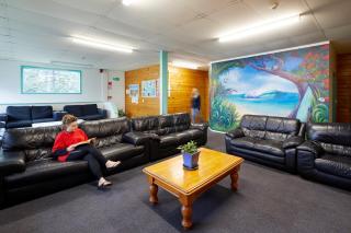 Pacific Coast Lodge and Backpackers - Mount Maunganui - 3