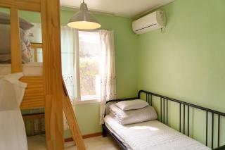 Hello Project Guesthouse - Jeju - 7