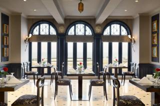 Hawthorn Suites by Wyndham Al Khobar - Khobar - 6