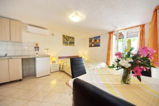 Apartments Villa Hraste Hvar - Hvar - 4