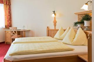 Landhotel Untermüllnergut - Dorfgastein - 2