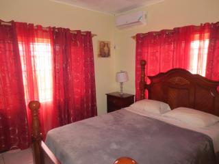 Chateau Yellow - Mandeville - 7