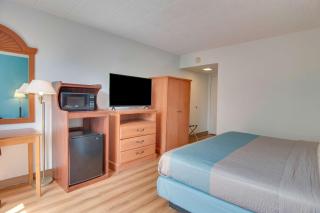 Motel 6-Clarion, PA - 5