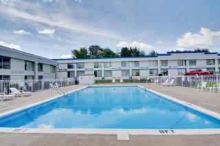 Motel 6-Clarion, PA - Clarion - 8