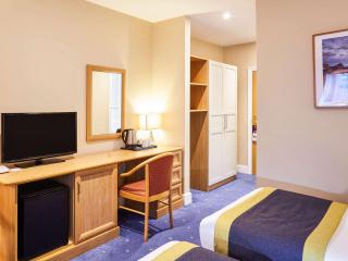 Mercure Newbury West Grange Hotel - 4