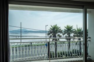 Breeze Bay Hotel - Seogwipo - 6