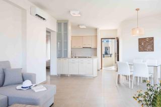 Resitour - Aphrodite Beachfront - 4