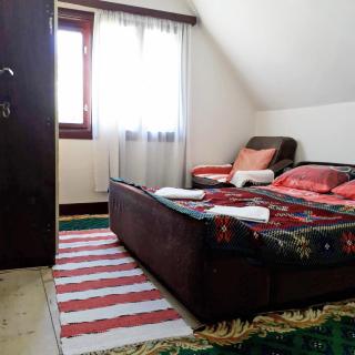 Old Guest House 1964 - 5