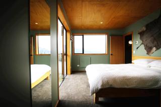 Award winning architecturally designed pad - 8